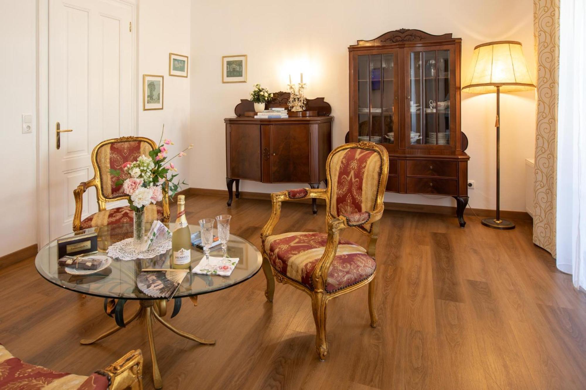 Heritage Boutique Apartments Бад-Ишль Экстерьер фото
